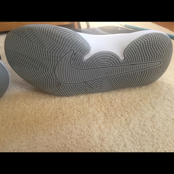 Nike men’s size 8W - Picture 13 of 14